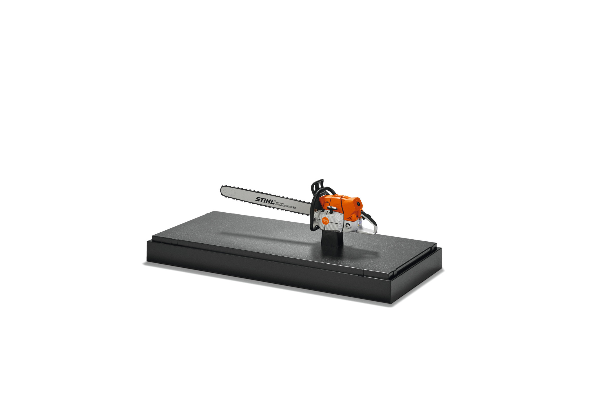 Model pily MS 881